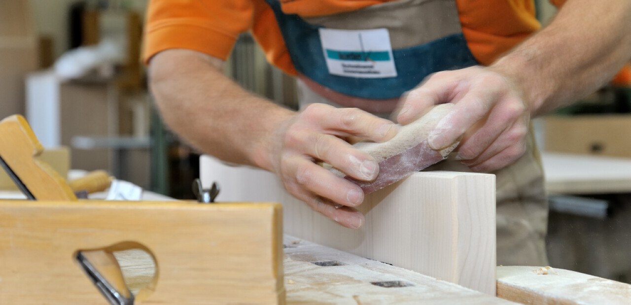 Neue Küche? Hier ist der Mann - für alles. Neue Küche? Hier ist der Mann - für alles.